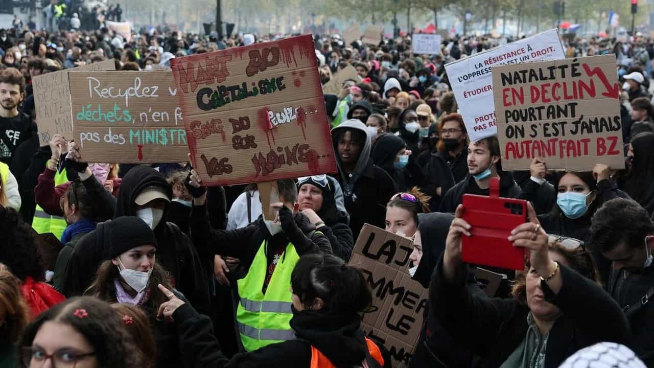 Macron'un eylemleri yasaklama kararı Danıştay'a taşındı