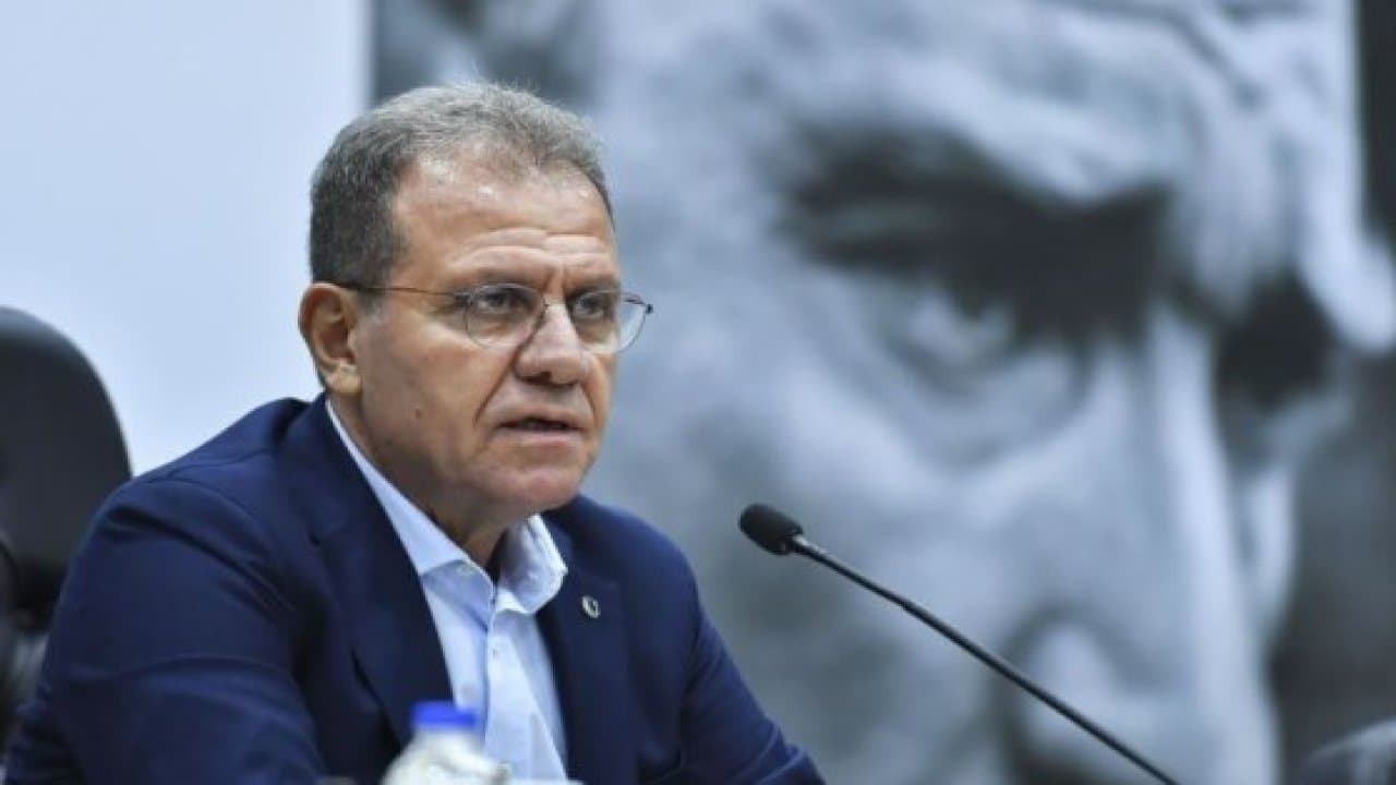 Vahap Seçer’den tutuklama sonrası mesaj: “Mersin’in iradesine müdahaleyi kabul etmiyorum”
