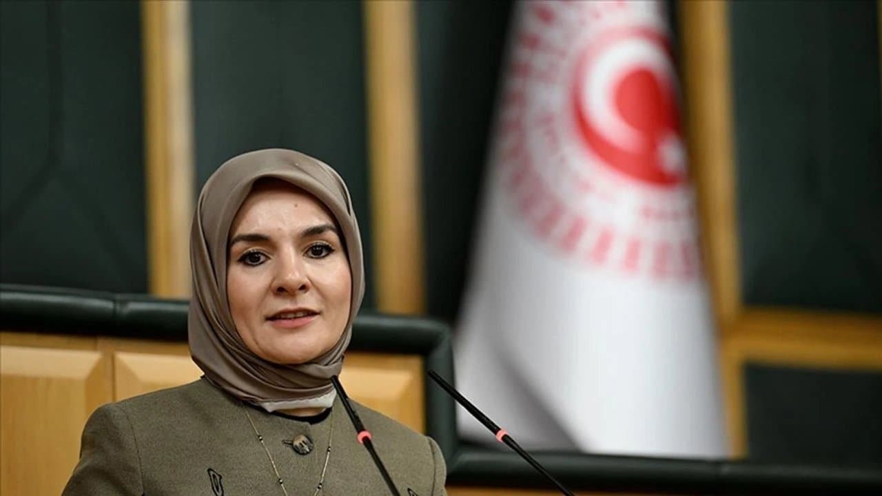Bakan Göktaş üç siyasetçi hakkında suç duyurusunda bulundu