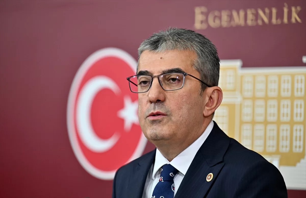 Gökhan Günaydın’dan fon skandalı çıkışı: “Memleketi 800 milyar lira dolandırmışlar”