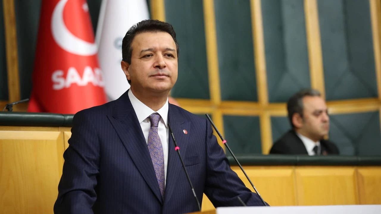 Mahmut Arıkan’dan Aliyev’e başörtüsü çağrısı: “Bu yanlış uygulamadan vazgeçin”