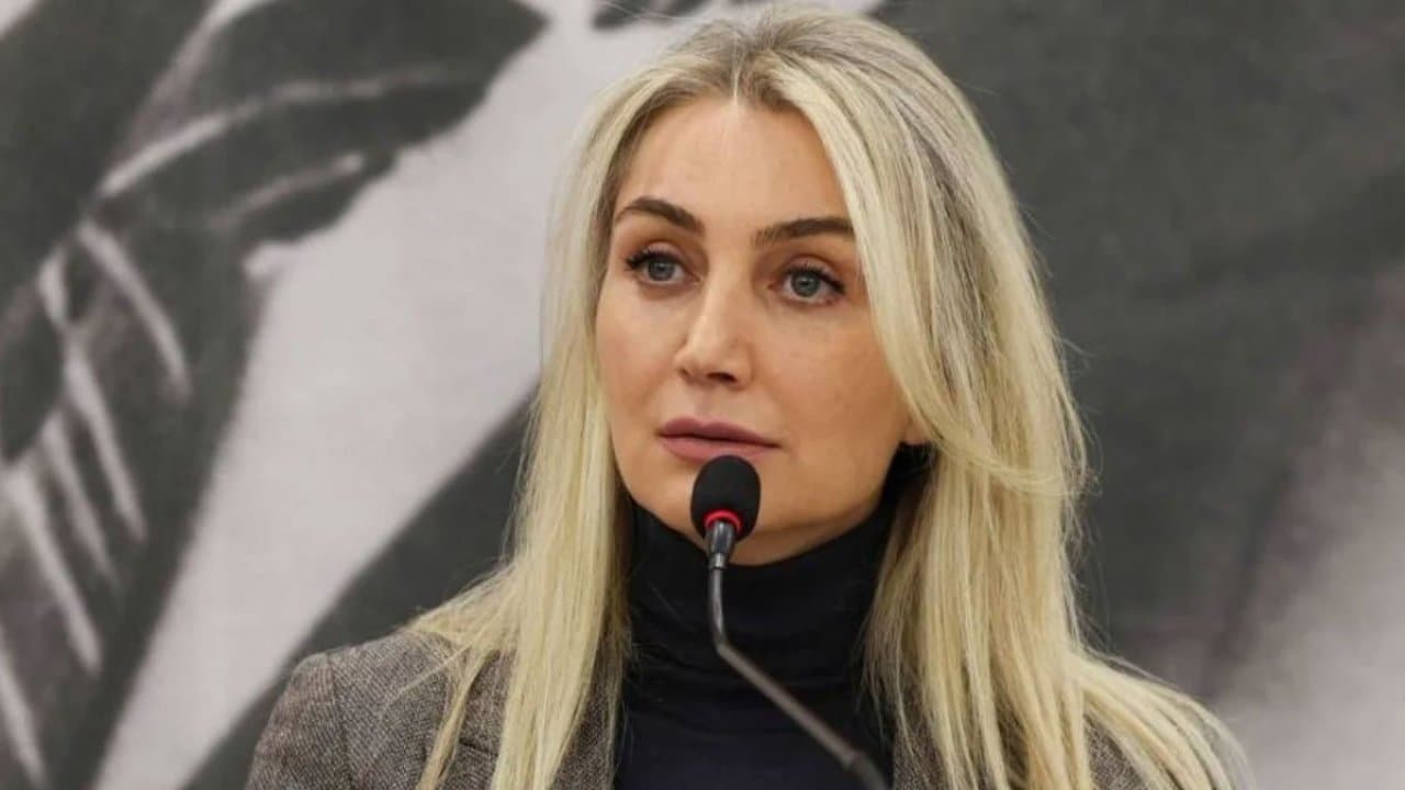 Dilek İmamoğlu'ndan Silivri'de destek verenlere mesaj: "Herkese yürekten teşekkür ediyorum”