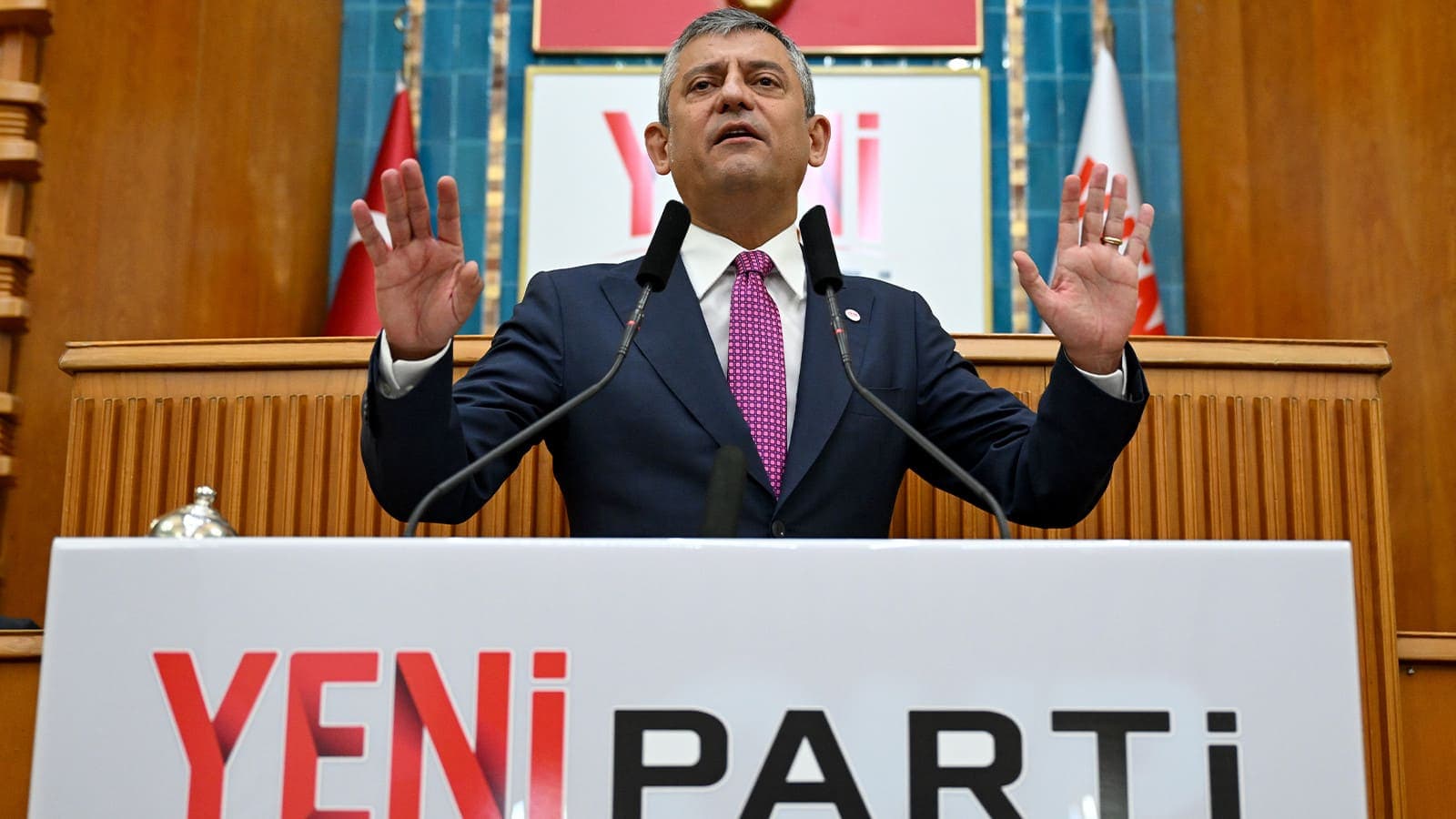 Özgür Özel’in grup toplantısındaki sözleri gündem oldu: “Biz namussuzlar kadar namusluyuz”