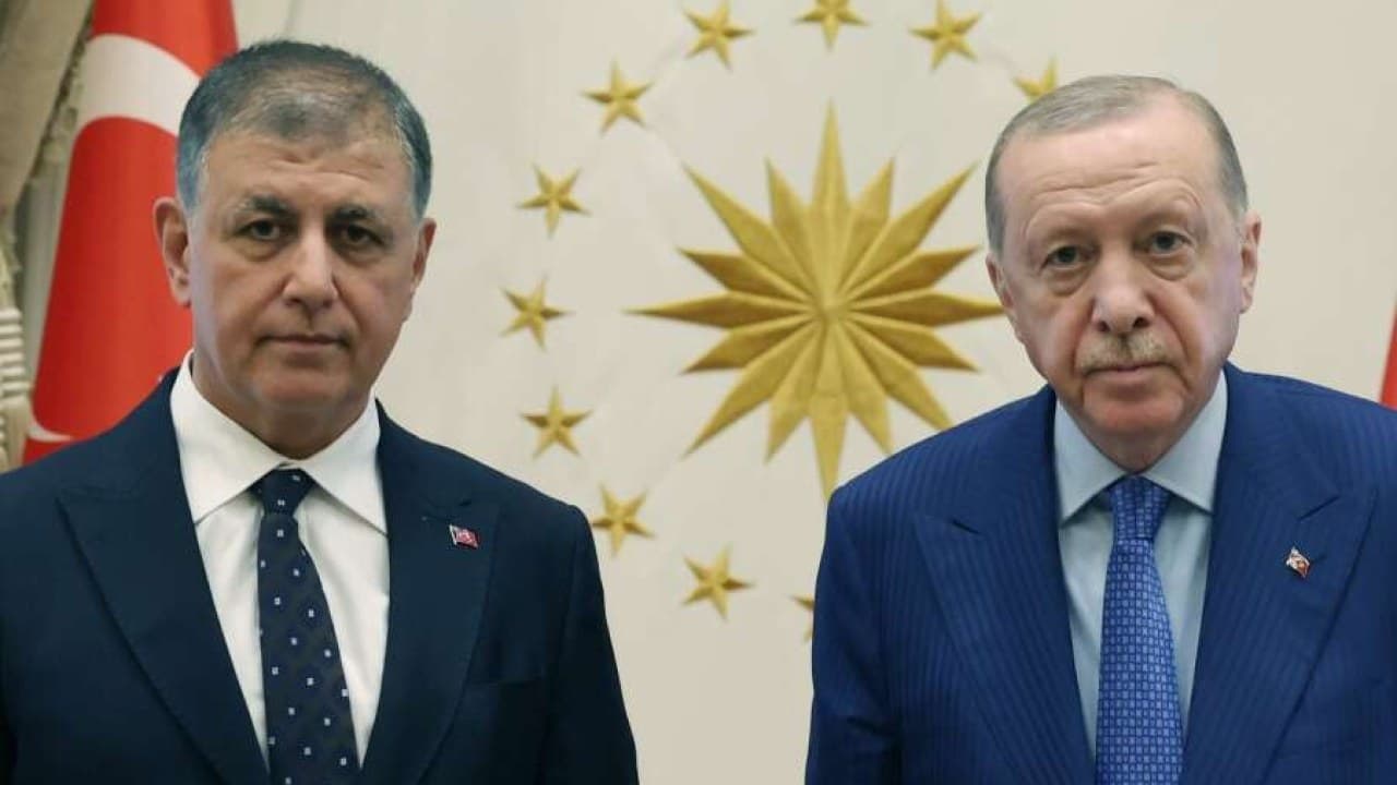 Yeni Parti’den Cemil Tugay Açıklaması! “AK Parti’ye Geçebilir” İddiasına Yanıt!