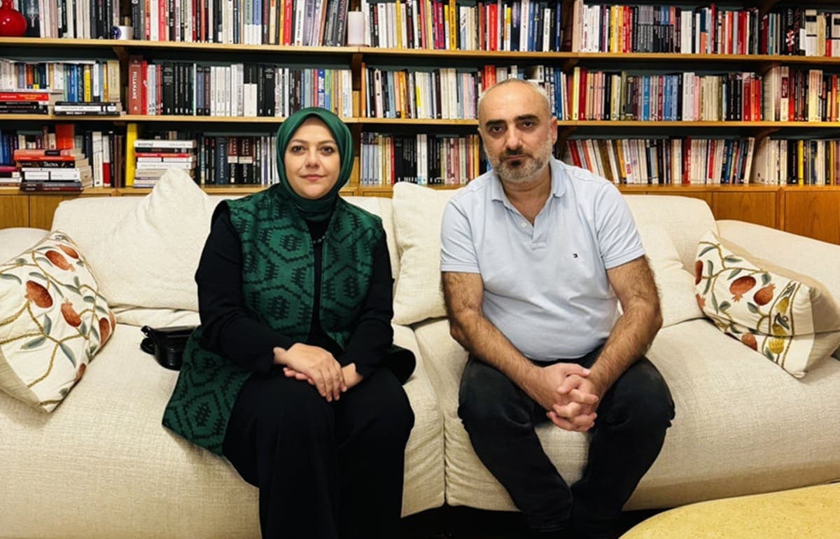 Yeni Yol Partili Sema Silkin Ün’den ev hapsindeki İsmail Saymaz’a ziyaret
