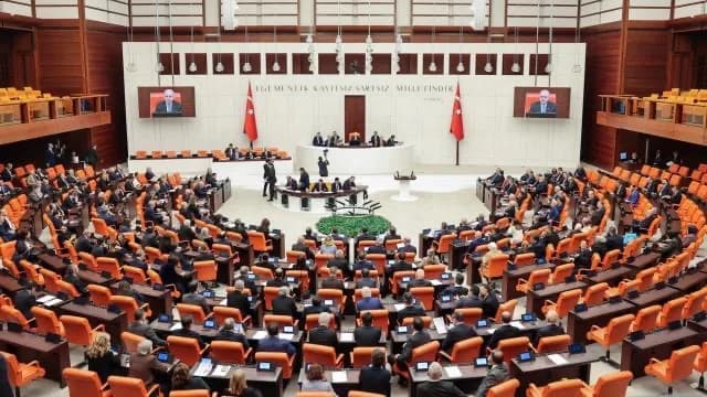 Fon kanun teklifi TBMM Genel Kurulunda görüşülüyor