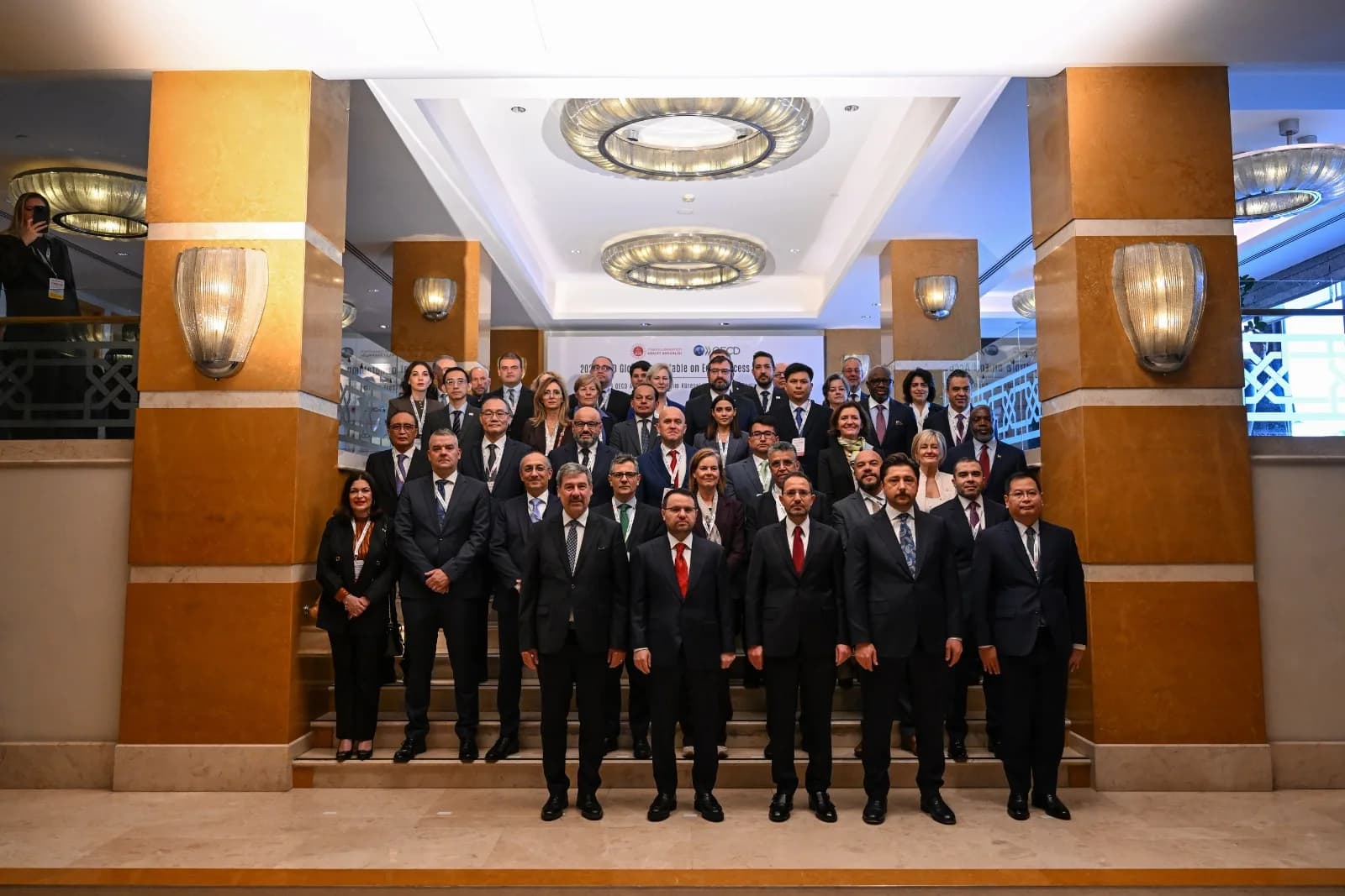 Bakan Gürlek, 5 ülkeden mevkidaşlarıyla görüştü