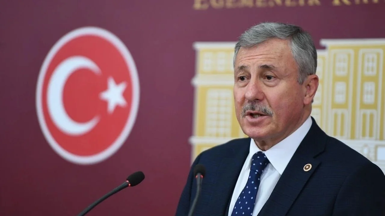 Selçuk Özdağ: Türkiye'de ulusal medyanın yüzde 90'ı iktidarın kontrolünde