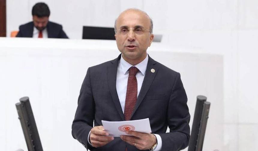 Aşkın Genç'ten bütçe açıklaması: 8 ayda yaklaşık 1 trilyon 988 milyar TL faiz ödendi
