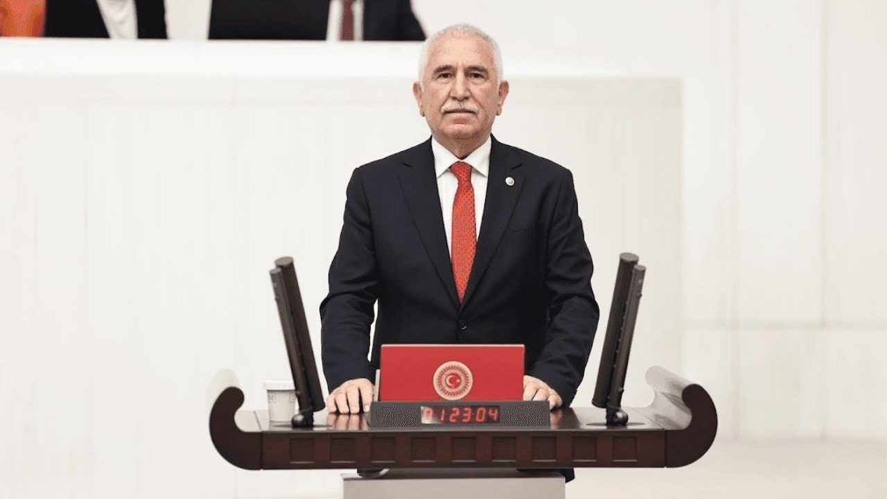 CHP’li Durmaz'dan tarımda çalışan kadın ve gençlere 10 yıllık prim desteği teklifi