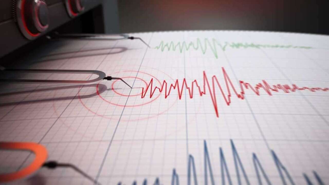 Antalya’da korkutan deprem
