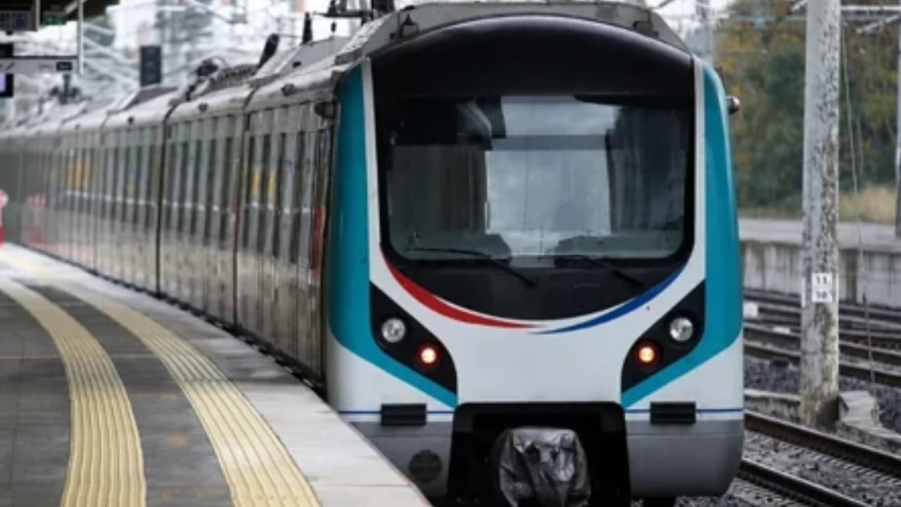 Marmaray'da bir kişi intihar etti: Seferler tek hata indirildi