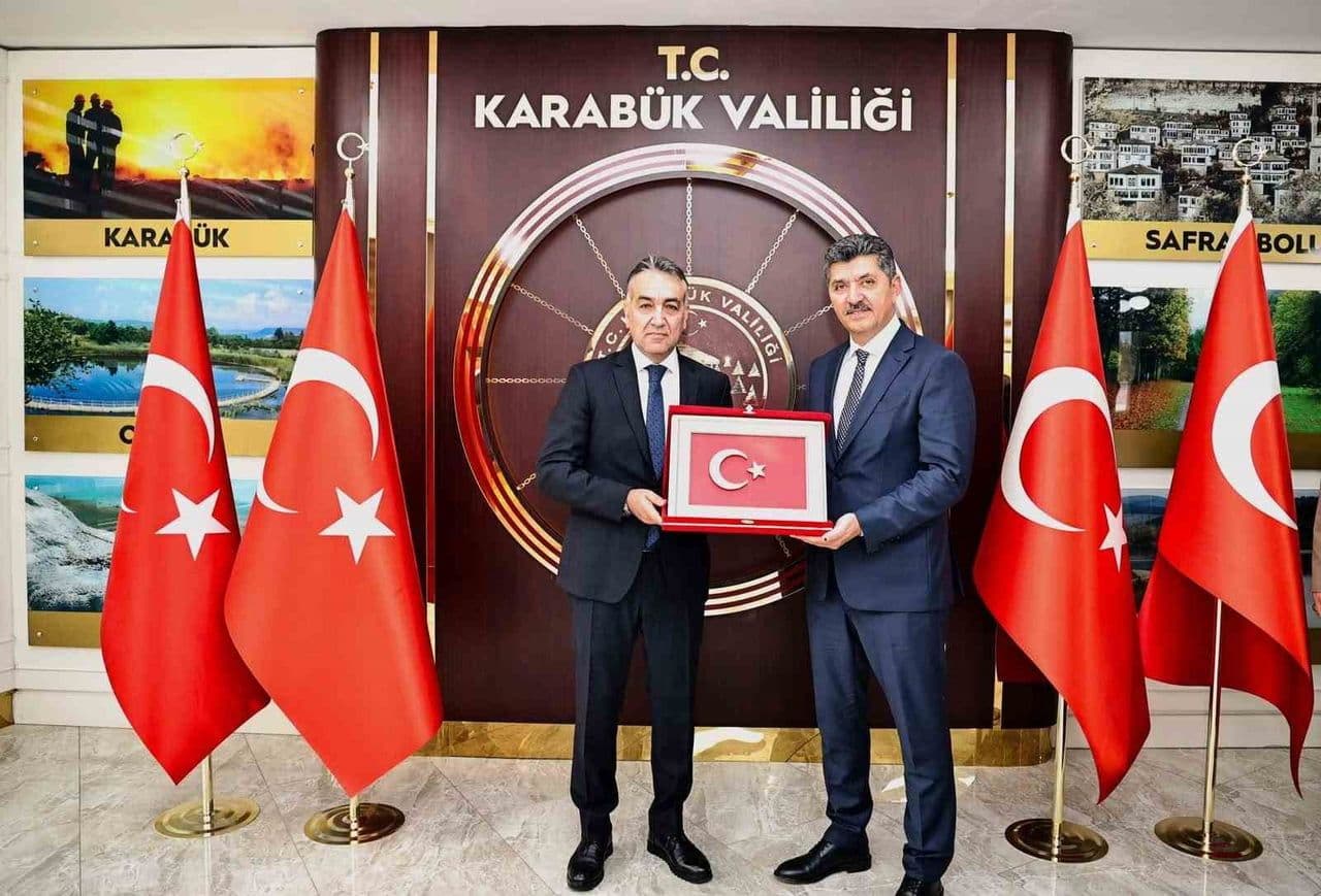 Vali Çağatay KTSO yönetimini makamında kabul etti
