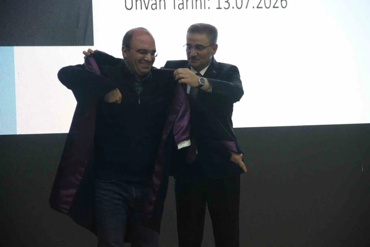ETÜ'de akademik yıl açılışında yapay zekâ ve kalite vurgusu