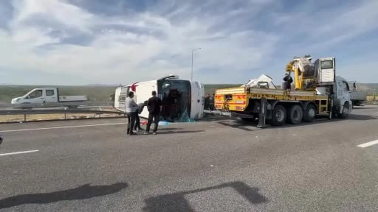 Akhisar'daki kazada iki sürücü tutuklandı, yedek şoför adli kontrolle serbest