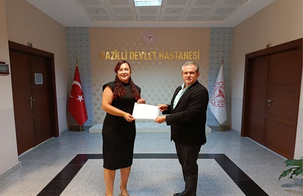 Nazilli'de acil müdahalede yetkinliklerini artıran hemşirelere sertifikaları teslim edildi