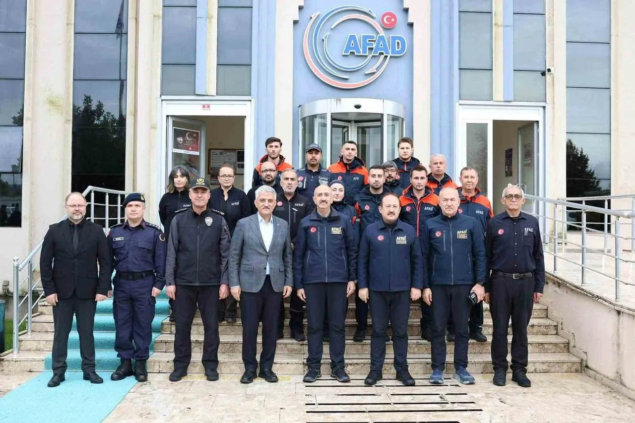 Düzce'de afet merkezinde yağışlara karşı seferberlik
