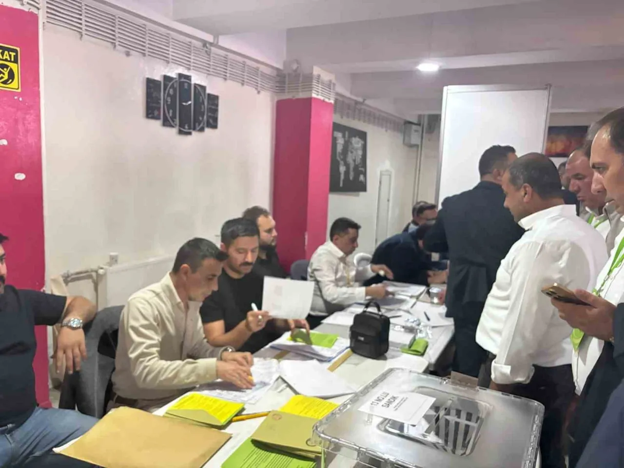 Gaziantep iş dünyasında yeni dönem için oda ve borsa seçimleri başladı