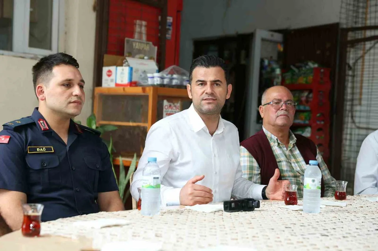 Mahalle mahalle sorunlara çözüm arayışı: Beşikci sahada halkla buluştu