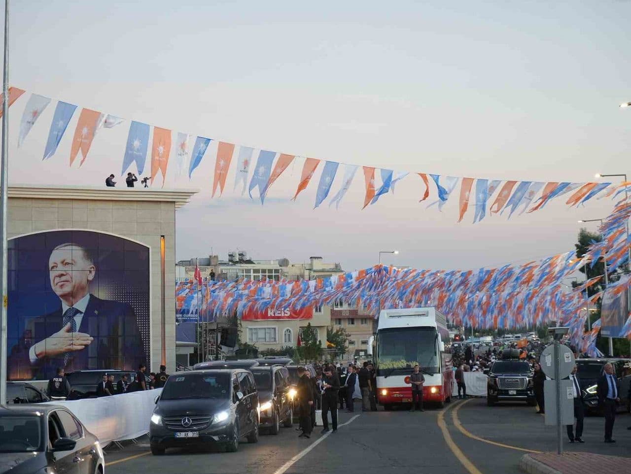 Şanlıurfa'ya 2 bin yataklı şehir hastanesi açıldı, hedef terörsüz Türkiye