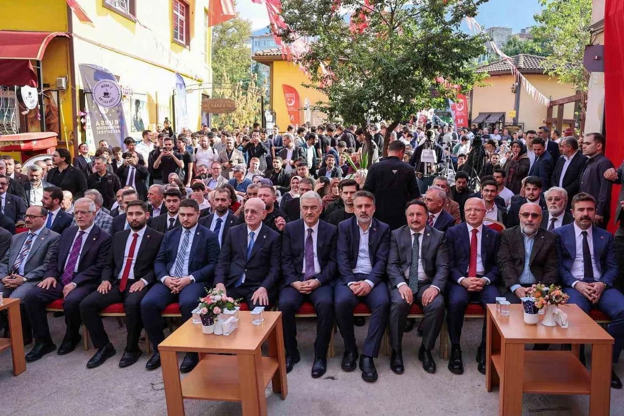 Bursa'nın mirasını gençlikle buluşturma hedefiyle MTTB hizmet binası açıldı