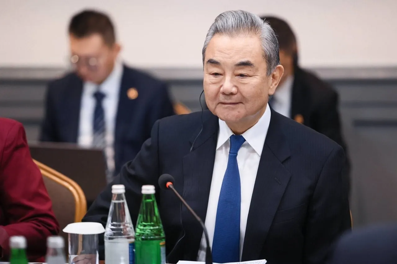 Bakü zirvesinde Lavrov ve Wang'ın gündemi: ABD, Ukrayna, İran
