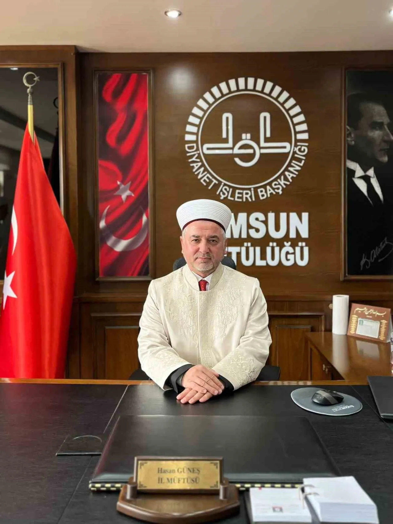 Samsun'da yeni il müftüsü Hasan Güneş görevi devraldı