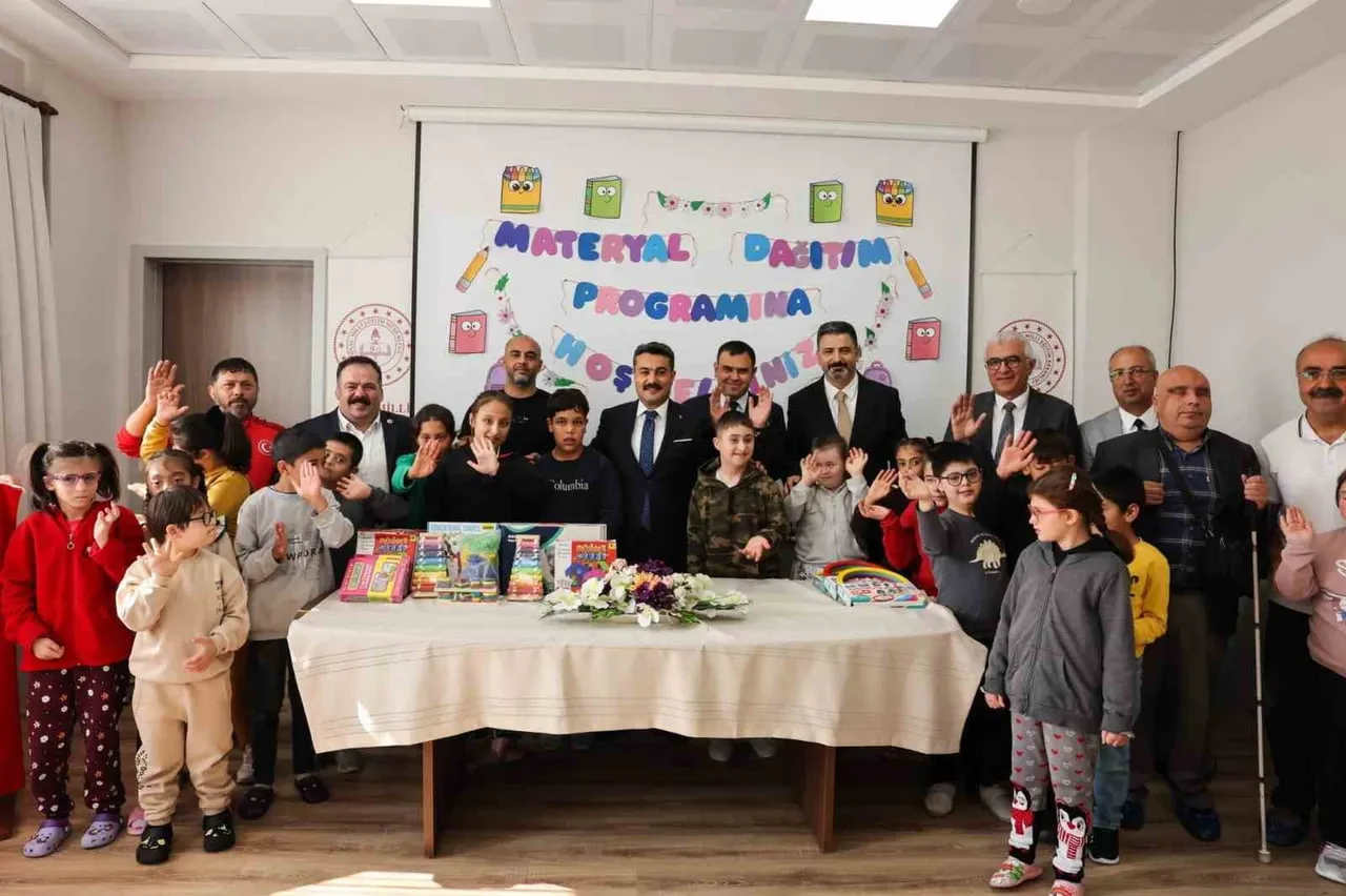 Sivas'ta özel eğitimde oyunla destek: 339 eğitici oyuncak 18 sınıfa ulaştı