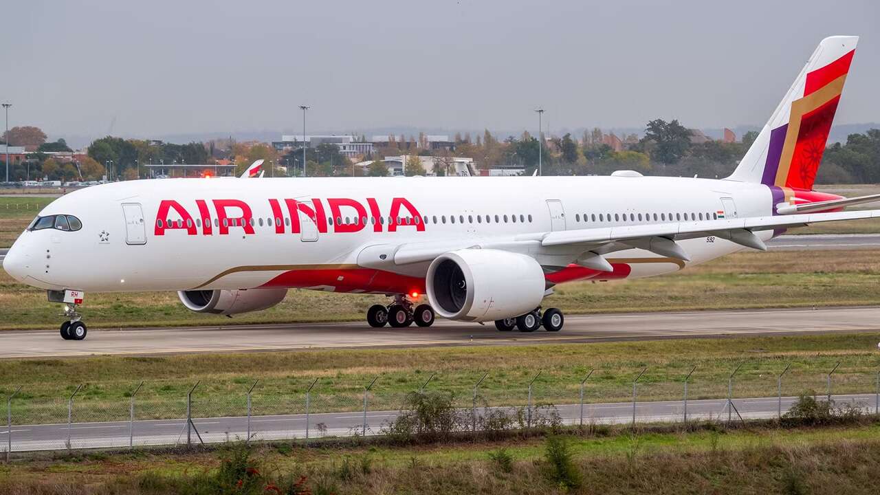 Air India uçağında alarm! Acil iniş yaptı