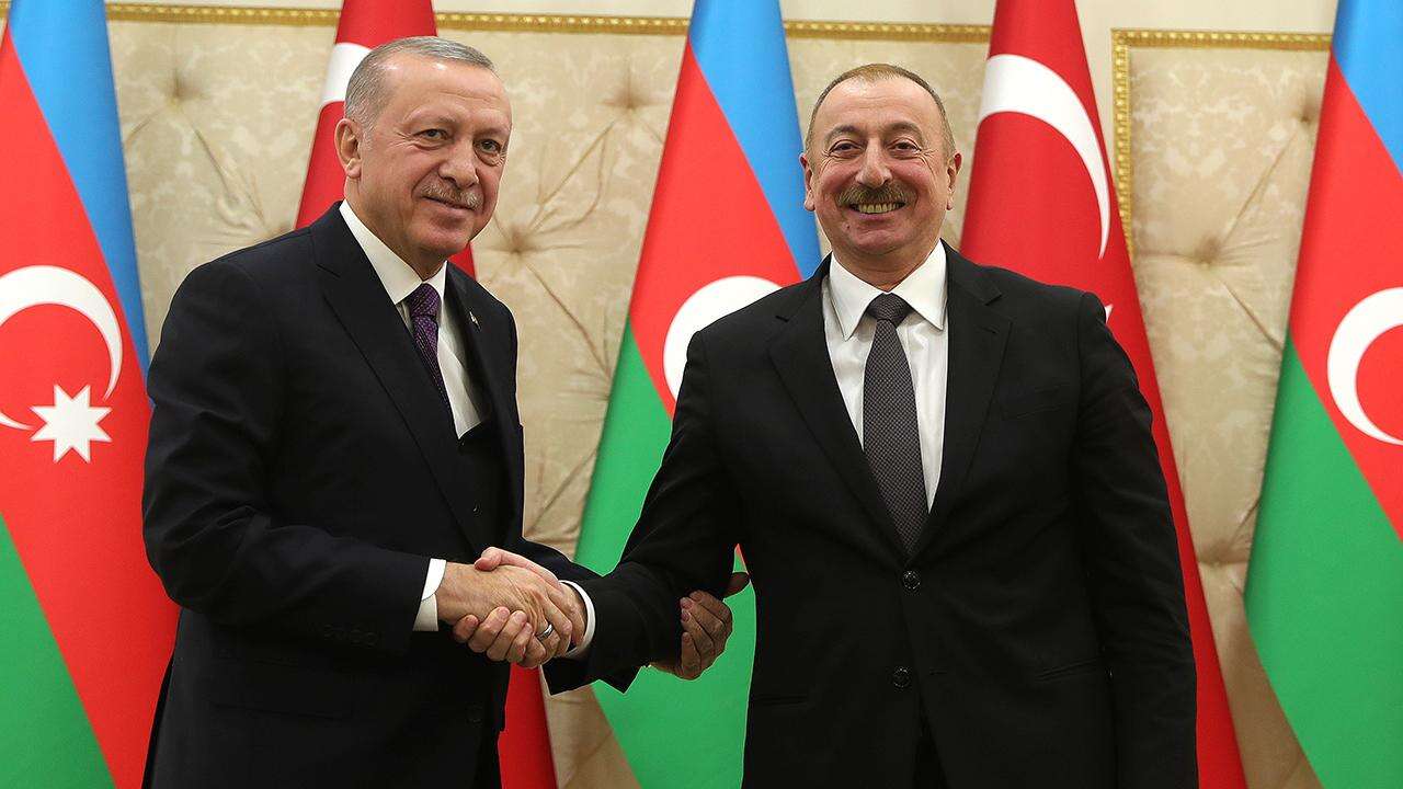 Cumhurbaşkanı Erdoğan, Azerbaycan'ın Bağımsızlık Günü'nü kutladı