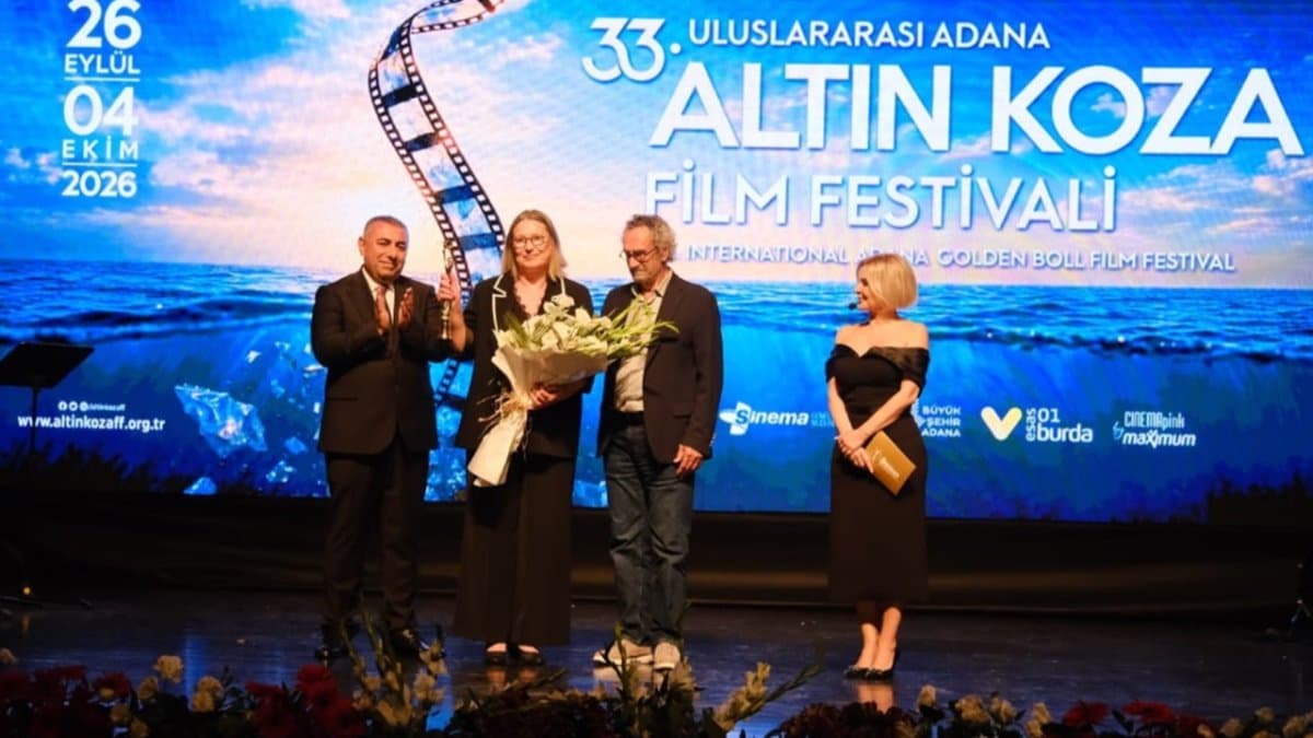 Altın Koza’nın onur ödülleri Vahide Perçin ve Ferzan Özpetek’e verildi