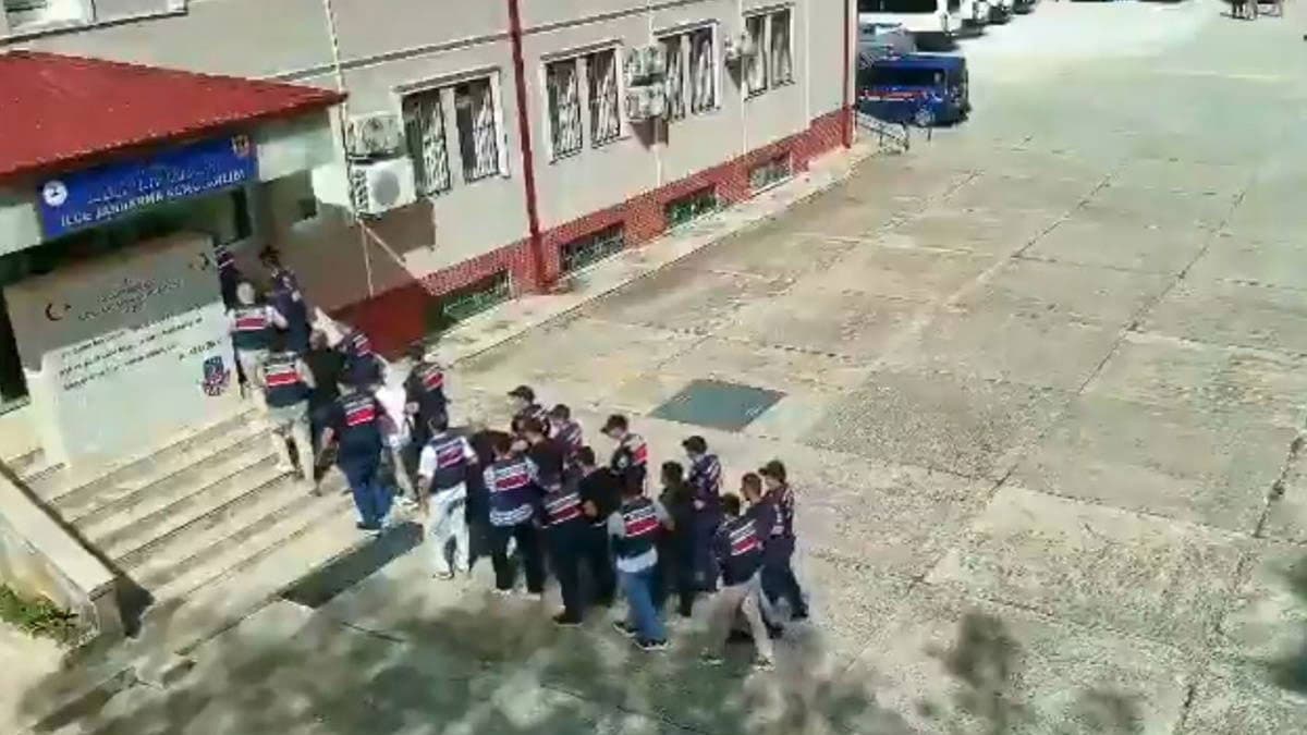 8 ilde 'yasa dışı bahis' operasyonu: 59 kişi gözaltına alındı