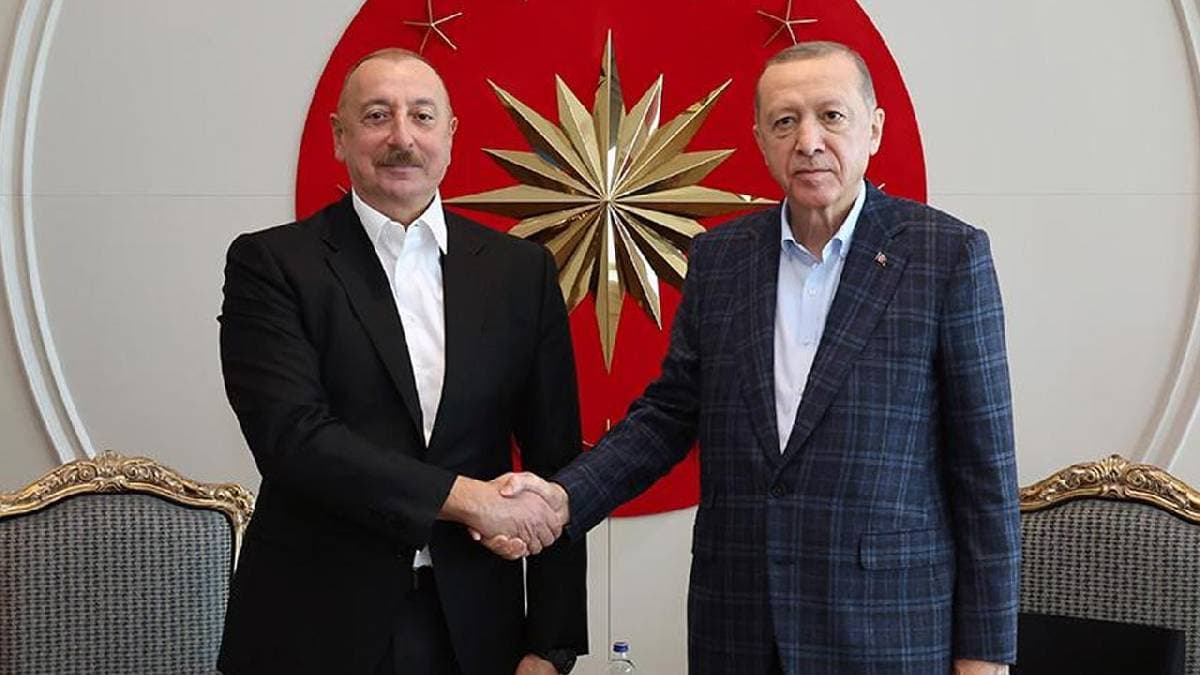 Erdoğan ile Aliyev arasında kritik telefon görüşmesi: Ankara'ya davet etti