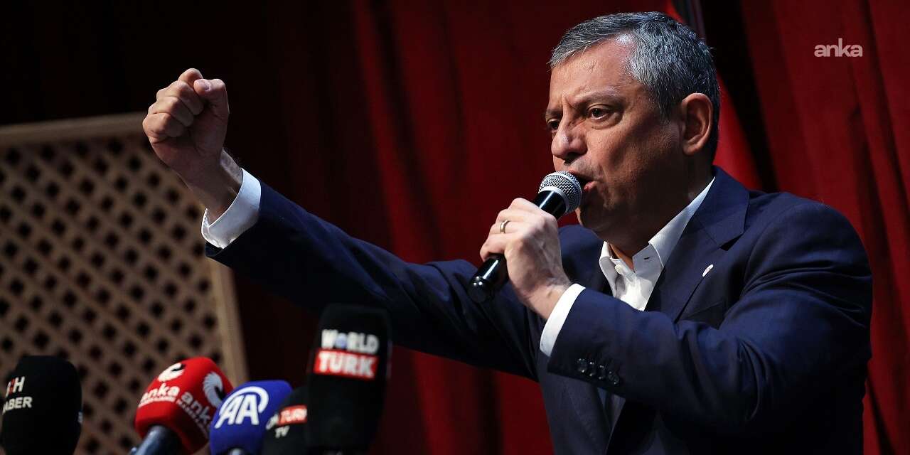 Özel'den Erdoğan'a fon skandalı nedeniyle istifa çağrısı: Haberi varsa suçlu, yoksa yönetemiyor