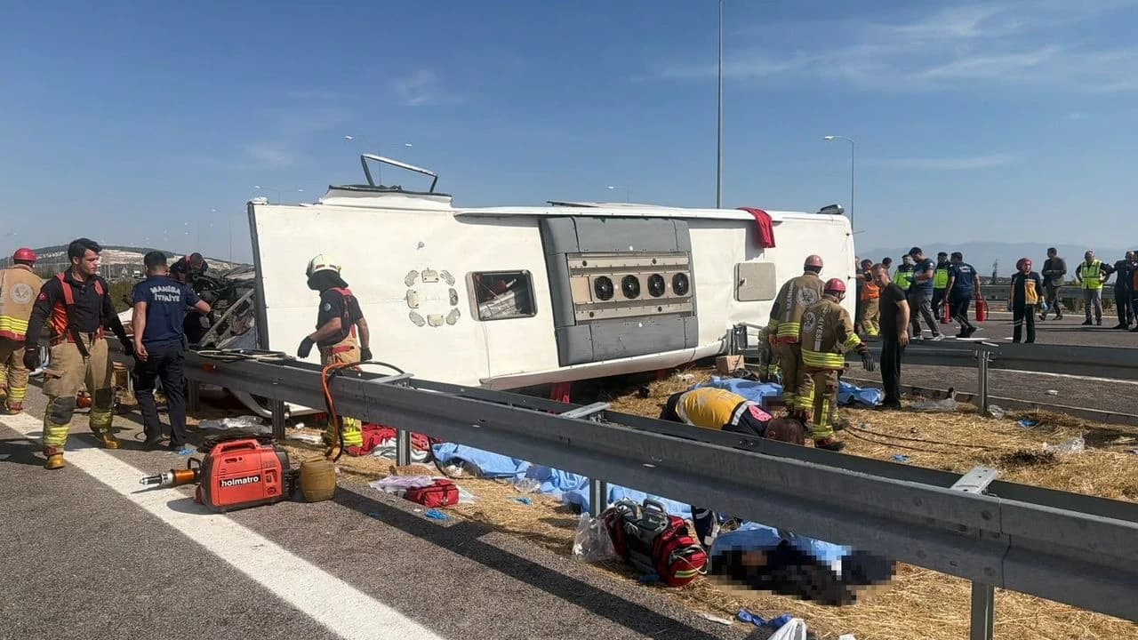 Manisa’daki feci kazayla ilgili 2 şoför gözaltına alındı!