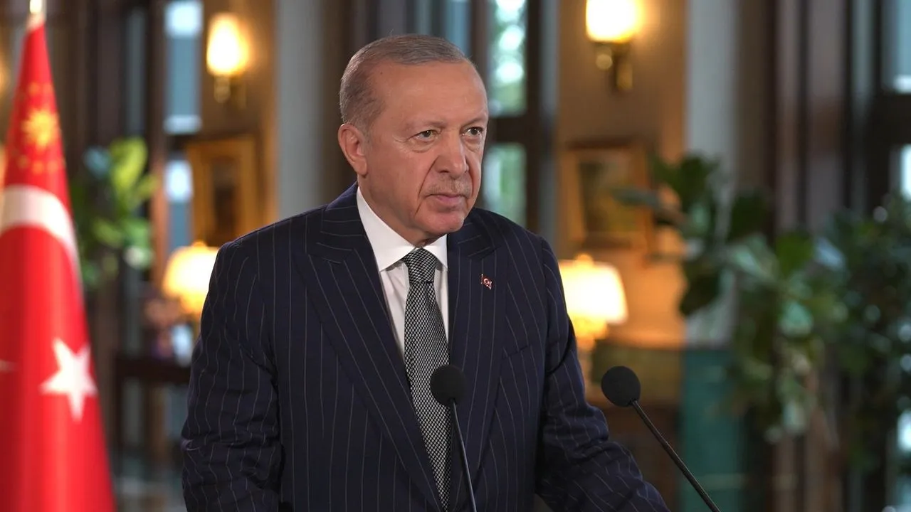 Cumhurbaşkanı Erdoğan'dan 29 Ekim mesajı: "Türkiye -hamdolsun- bugün dünden daha güçlüdür"