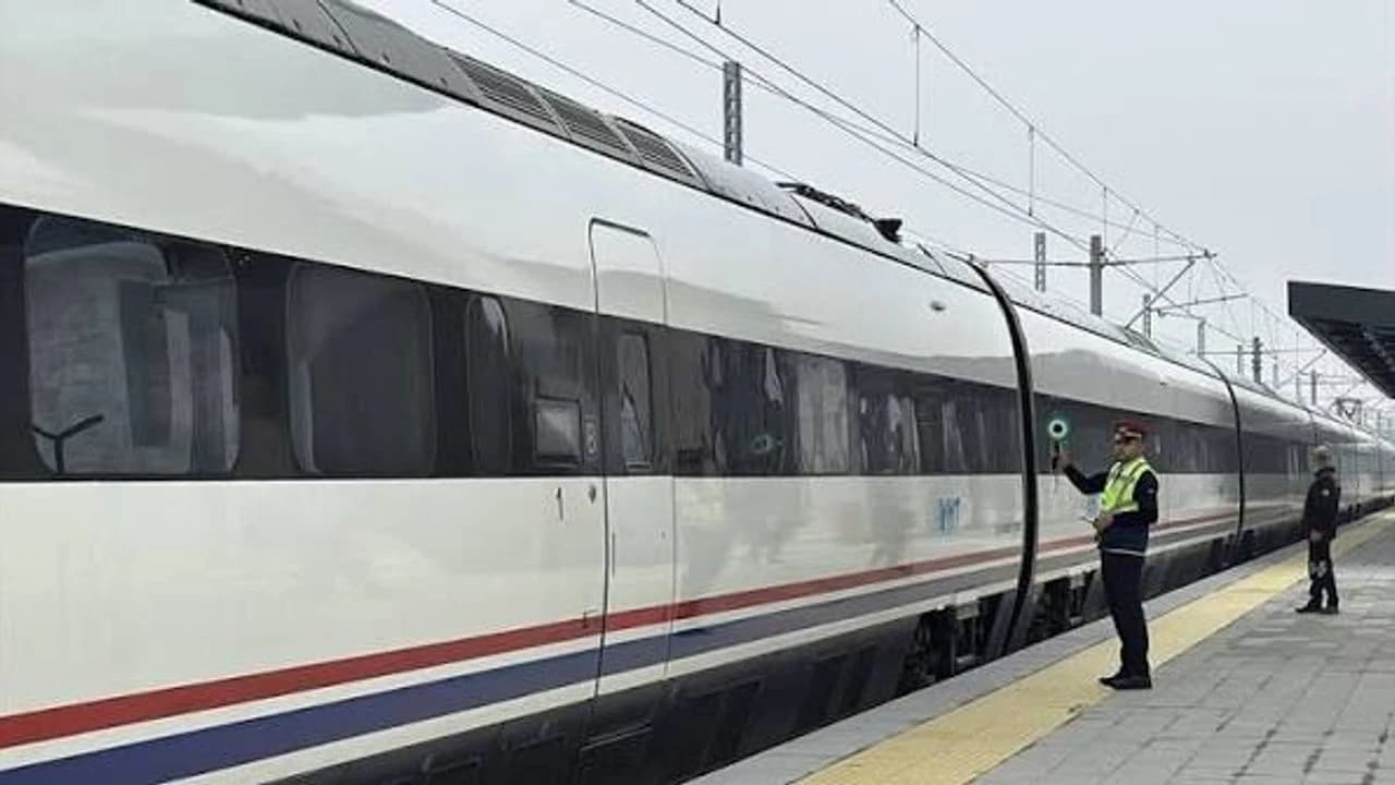 Çerkezköy-Kapıkule hattında hızlı tren seferleri başladı