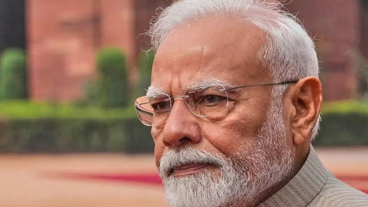 Modi ve Kanada Dışişleri Bakanı Anand ikili ilişkileri ve CEPA görüşmelerini ele aldı