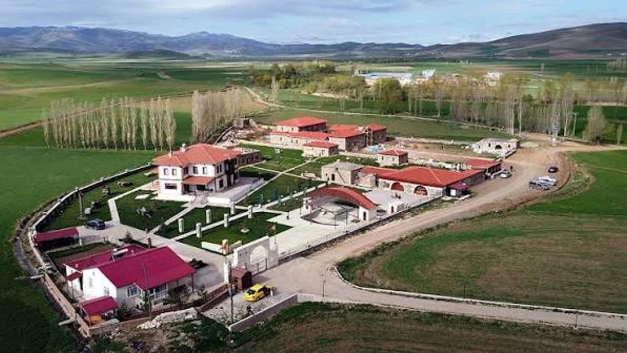 Bayburt’taki Köy Müzesi Avrupa’dan 4. Ödülünü Aldı
