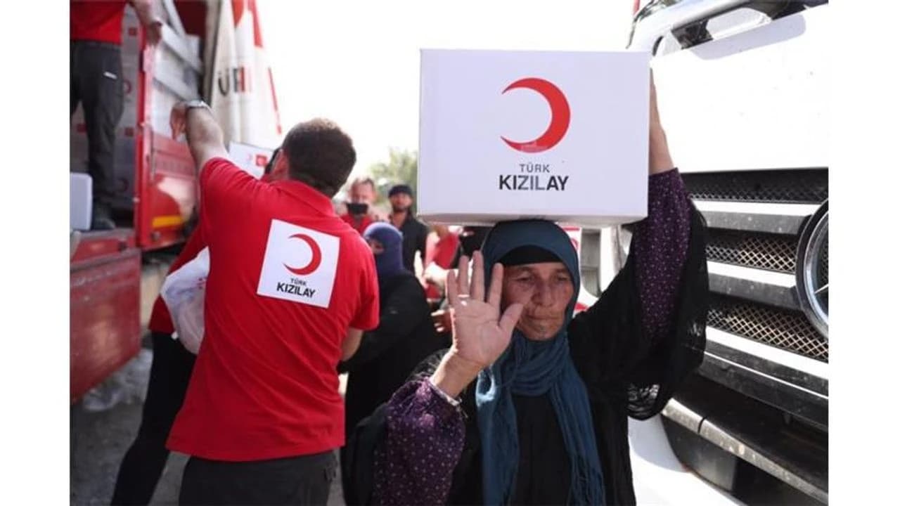 Sinop’ta Mehmet Küçükbaş Kızılay Kan Alma Birimi açıldı: Kızılay her gün 350 noktada kan topluyor