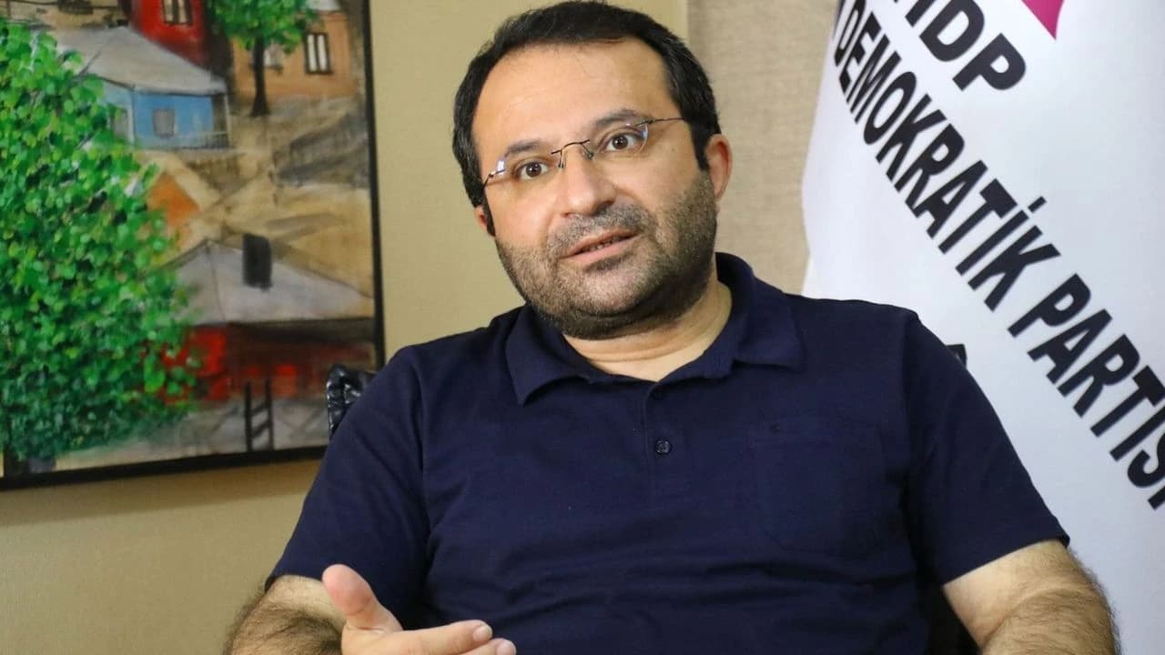 Tayip Temel'den Mehmet Uçum'a süreç tepkisi: 'Aksatan senin gibilerdir'