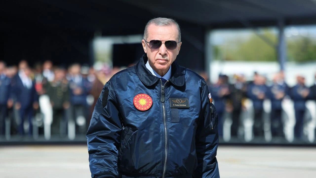 Erdoğan'dan 'helikopter kullanabiliyor musunuz?' sorusuna yanıt: 'Yes'