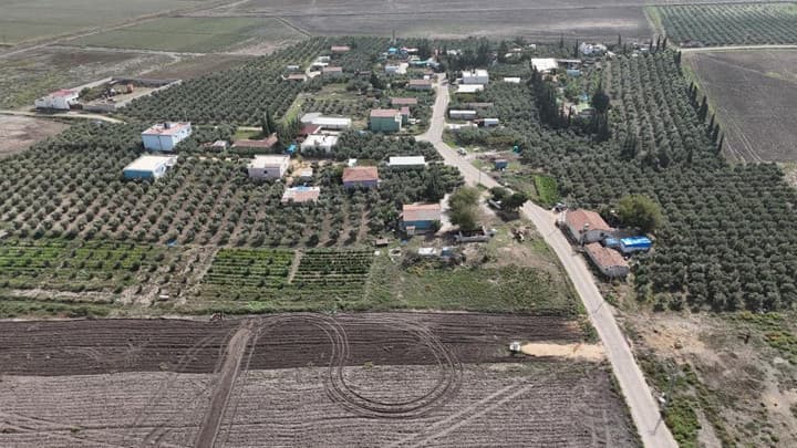 Okul müdürü ve imam hariç: Mahallede herkesin soyadı aynı