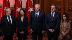 DEM Parti'den süreç değerlendirmesi: 'Çerçeve yasa üzerinden MGK vesayeti kalkmalı'