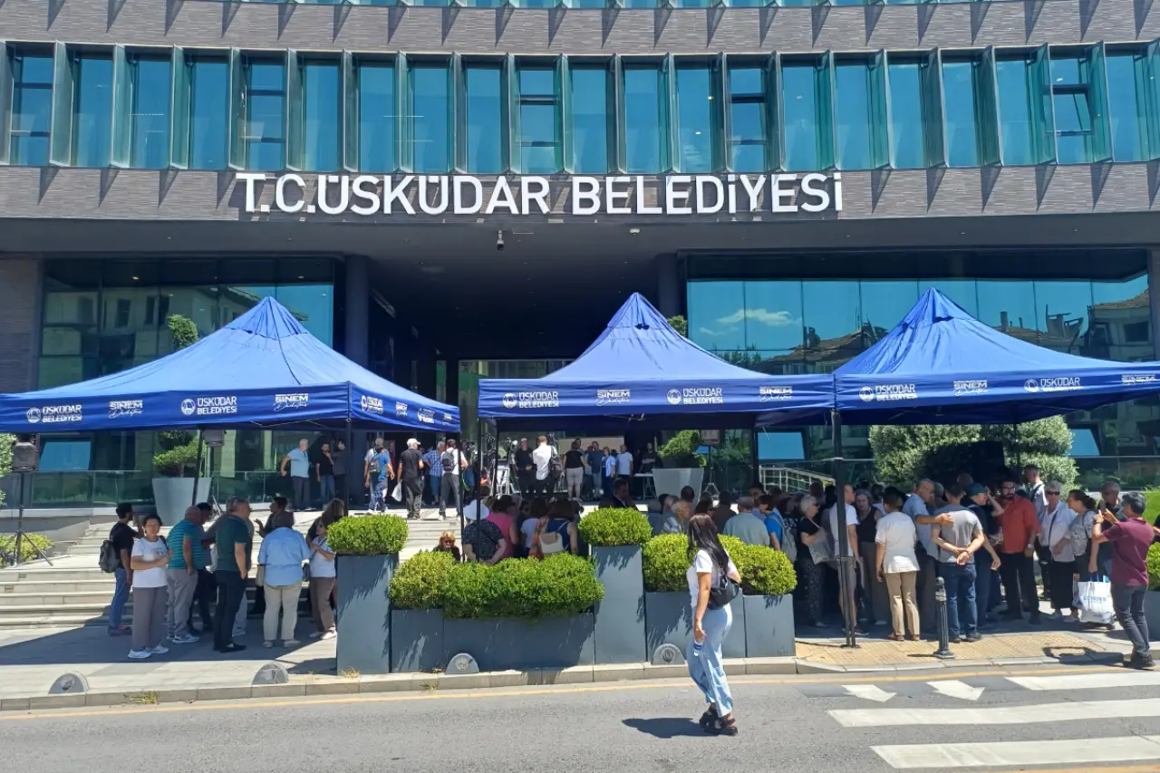 AKP’ye geçen Üsküdar Belediyesi’nde işçi kıyımı: 29 çalışan işten çıkarıldı