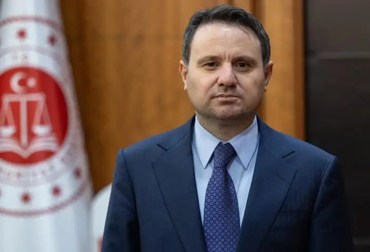 SON DAKİKA.. Adalet Bakanı Gürlek: Sanal şöhret suça perde olamayacak