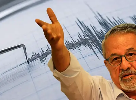 Peş peşe 3 deprem! Naci Görür'den kritik uyardı: Yaklaşıyor