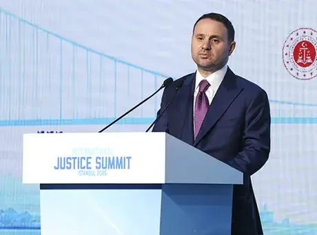 Adalet Bakanı Akın Gürlek, Uluslararası Adalet Zirvesi kapsamında ikili temaslarda bulundu