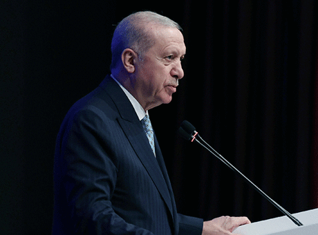 Son dakika... Cumhurbaşkanı Erdoğan'dan muhalefete tepki: FETÖ'cü alçaklardan öğrendikleri taktiklerle bize saldırıyorlar