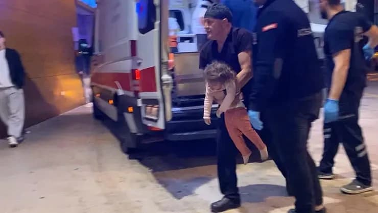 Evde oyun oynarken dehşeti yaşadı! 1,5 yaşındaki Zeynep bir anda yere yığıldı